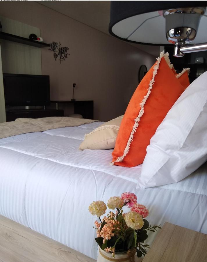 Iq Callao Recoleta Estudio บัวโนสไอเรส ภายนอก รูปภาพ